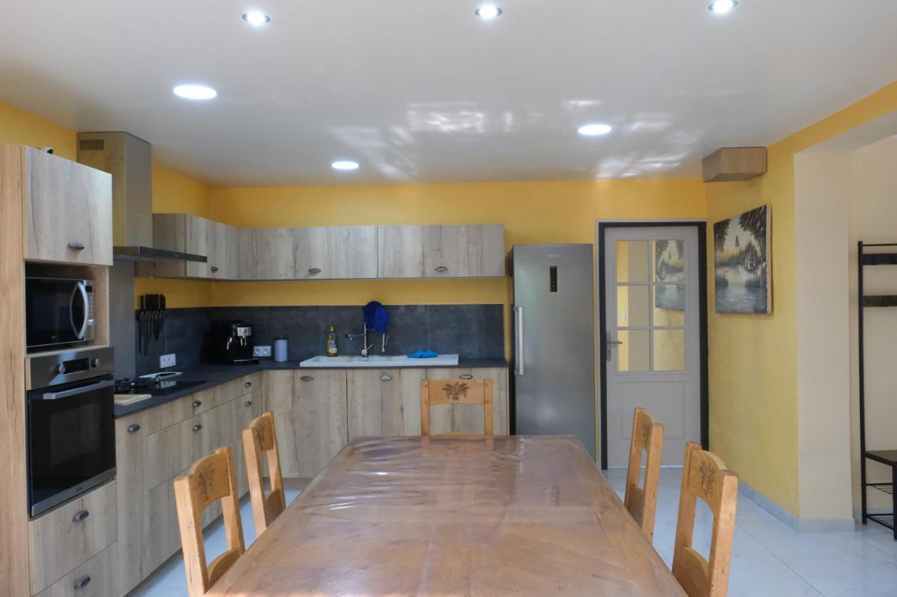Maison Confortable A Ansouis Dans Le Luberon Esterno foto