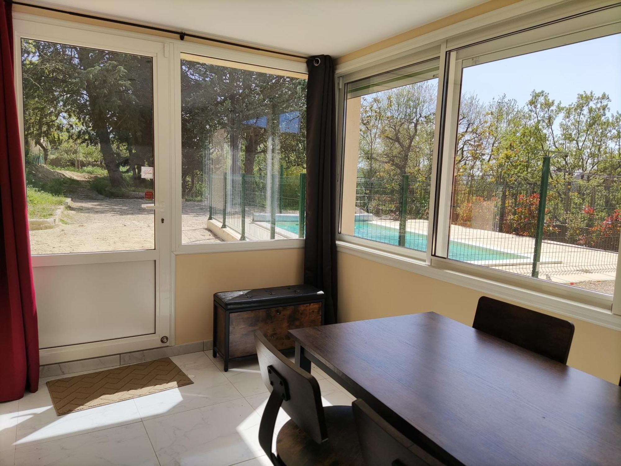 Maison Confortable A Ansouis Dans Le Luberon Esterno foto